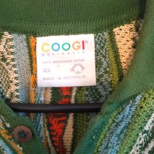 Nice multi colored Coogi short sleeve sweater